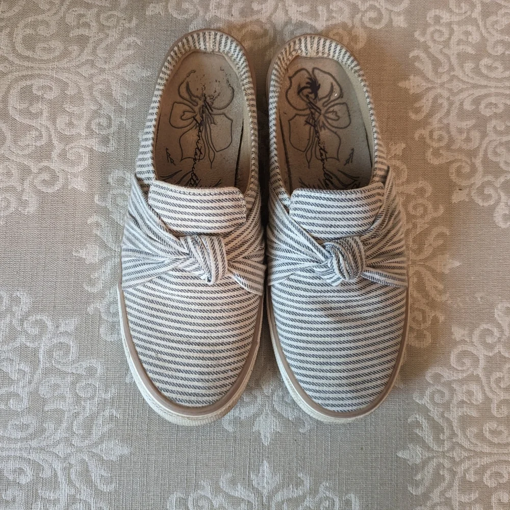 Slip On Sneakers